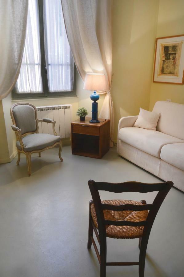 Ferienwohnung La Tour Bouigas LʼIsle-sur-la-Sorgue Exterior foto